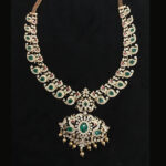 Gold Kundan Necklaces (B-1012)