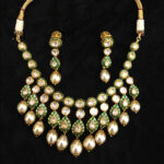 Gold Kundan Necklaces (B-1005)